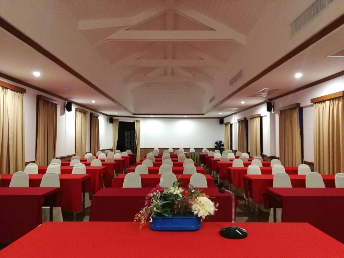 Seaman Resort Haad Chao Samran Exteriér fotografie